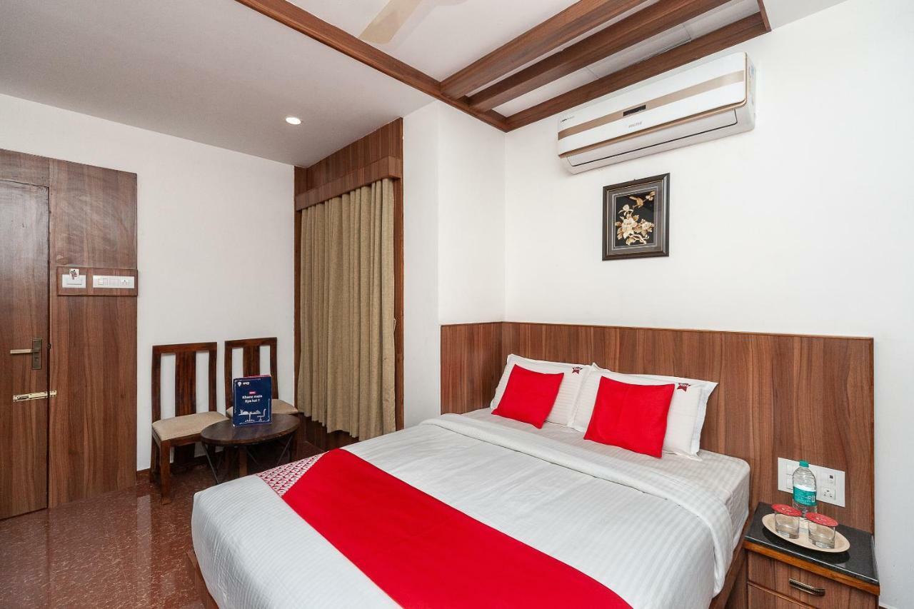 Oyo 29859 Rds Guest House Ambur Exterior foto