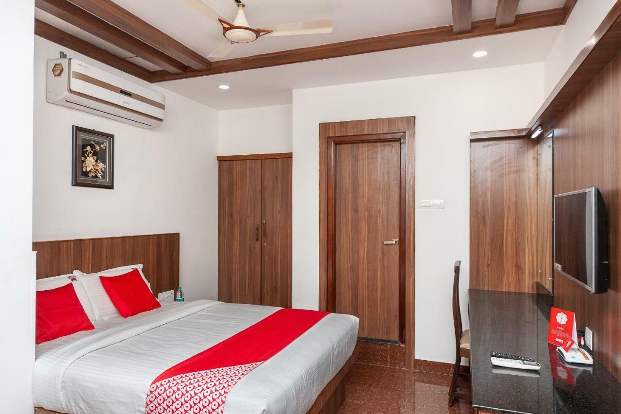 Oyo 29859 Rds Guest House Ambur Exterior foto