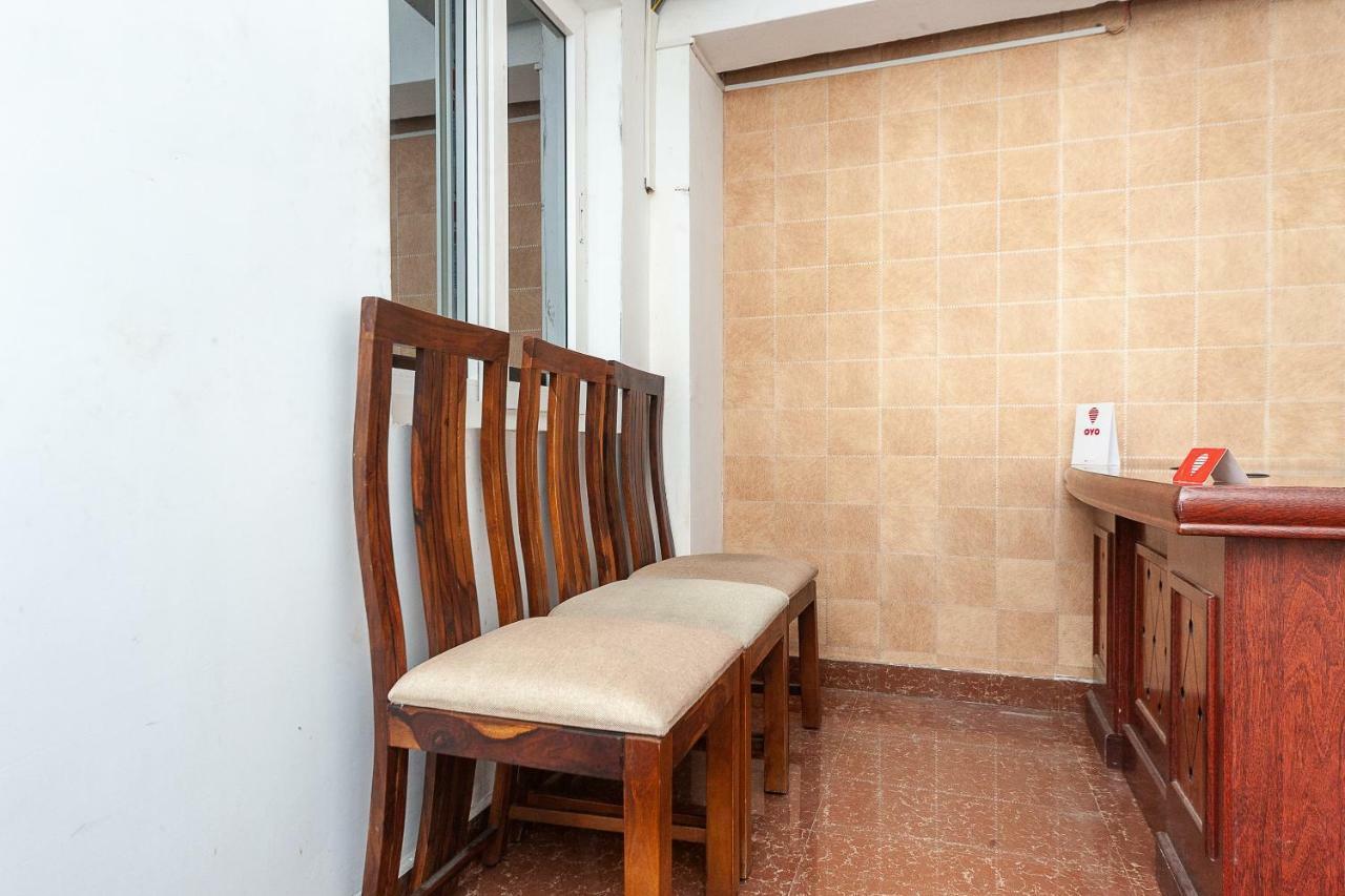 Oyo 29859 Rds Guest House Ambur Exterior foto