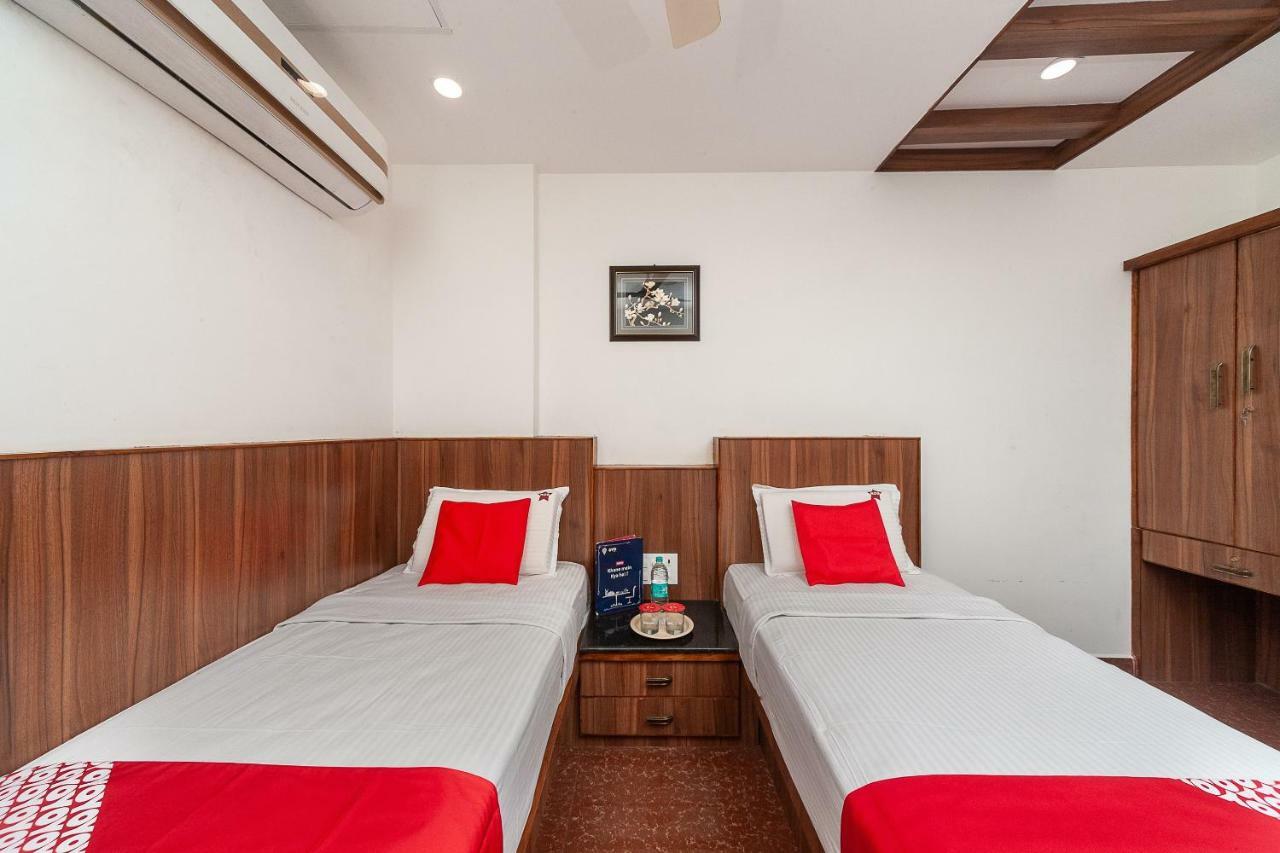 Oyo 29859 Rds Guest House Ambur Exterior foto