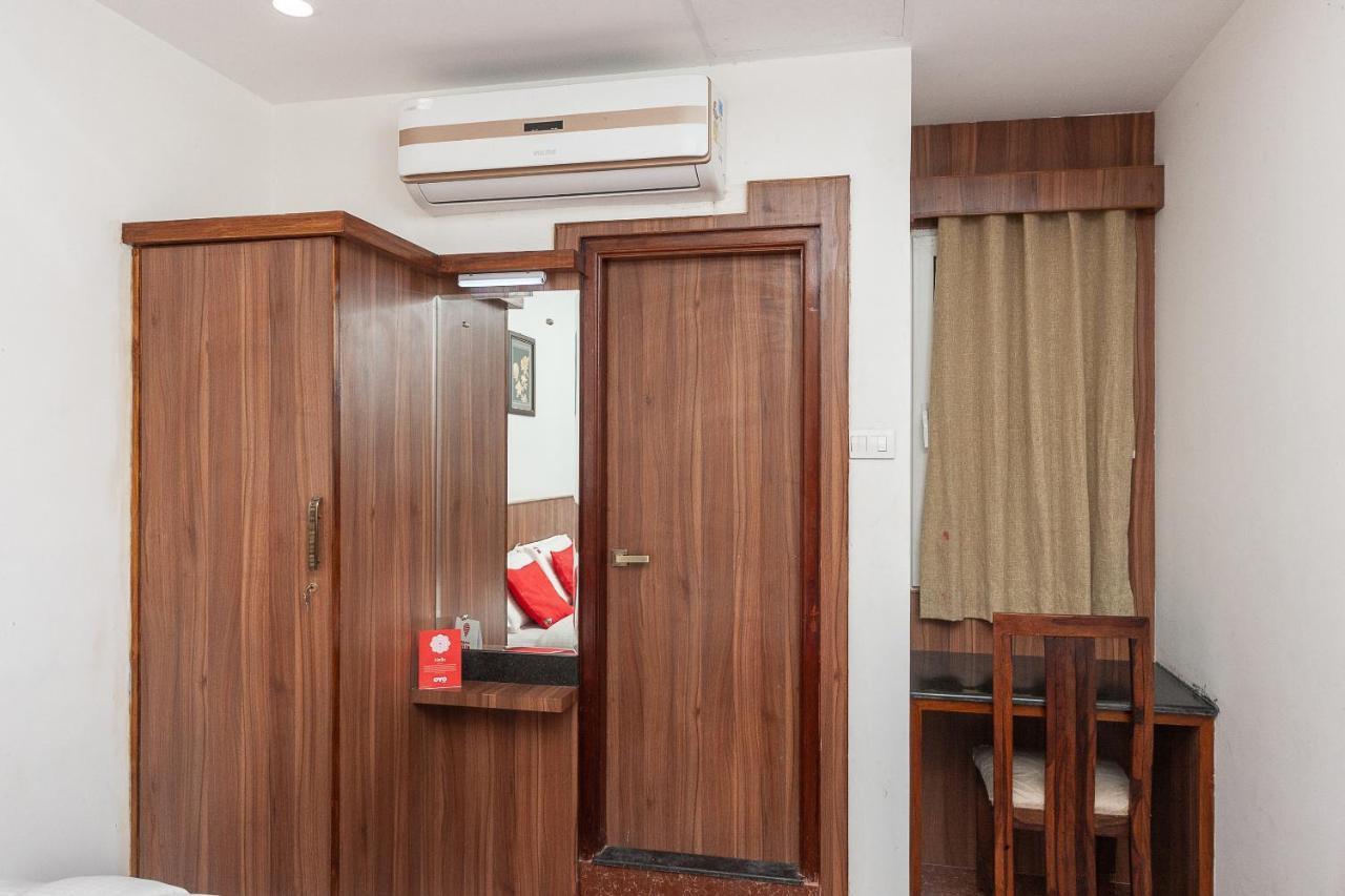 Oyo 29859 Rds Guest House Ambur Exterior foto