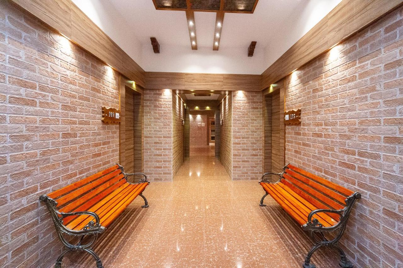 Oyo 29859 Rds Guest House Ambur Exterior foto